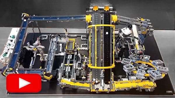 mini complesso produttivo in LEGO controllato da centralina e integrata CLOUD per simulazioni Industria 4.0